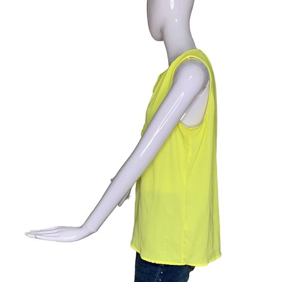 Violet & Claire Top Sleeveless Bright Yellow Tassel Tie Neck Pullover Size L - Picture 4 of 9